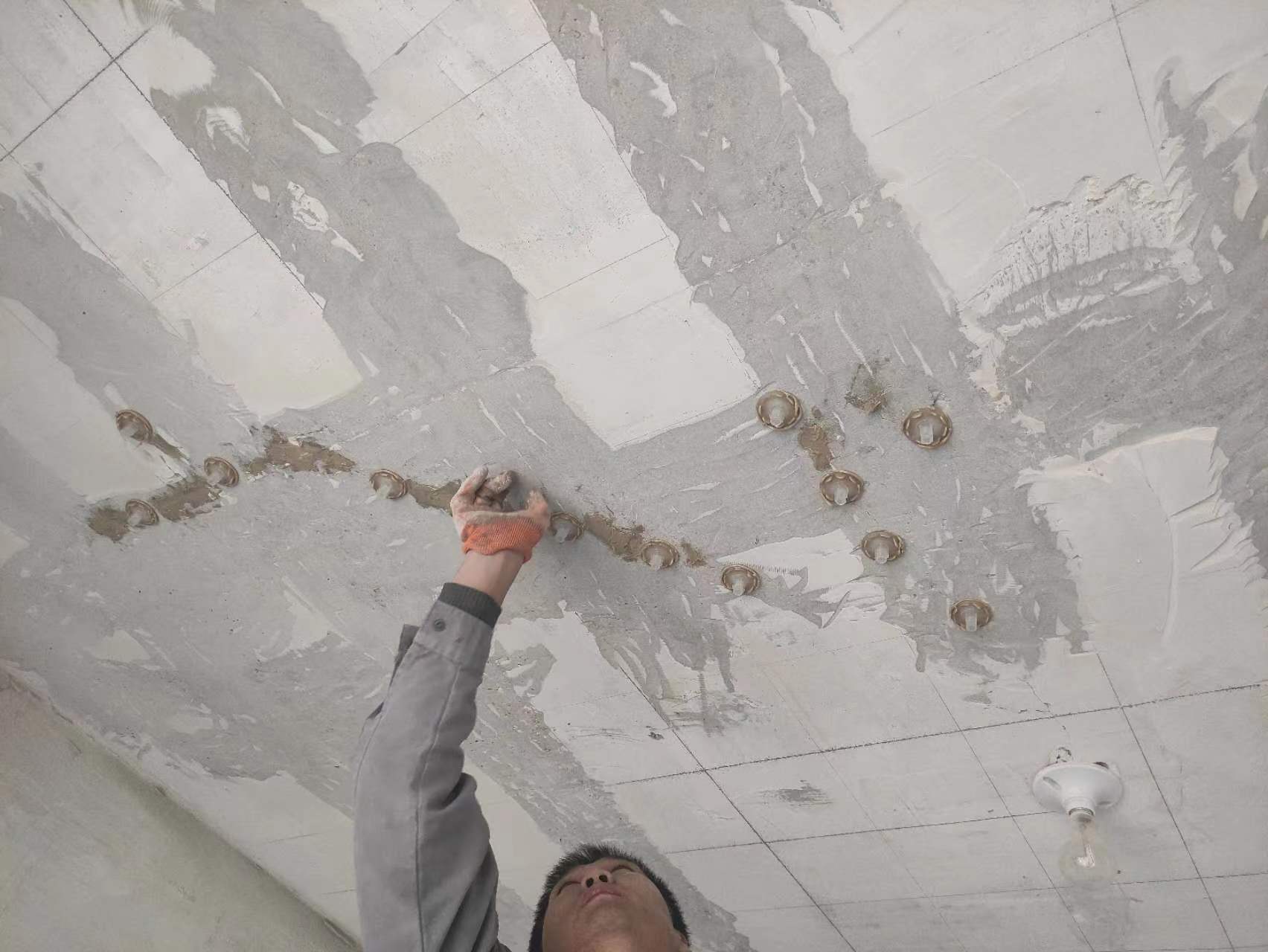 玉树混凝土楼板裂缝为什么会开裂?怎么修补?